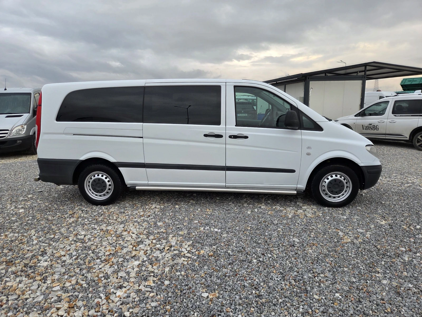 Mercedes-Benz Vito 111CDI, 9 местен, Климатик, Макси база - изображение 6
