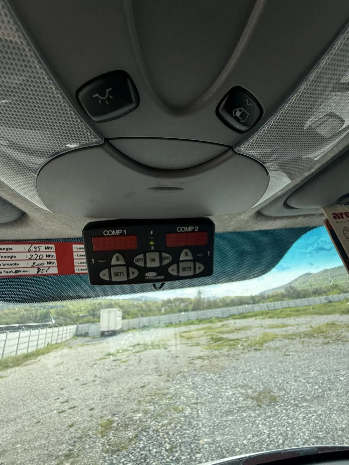Mercedes-Benz Sprinter 313 ХЛАДИЛЕН, снимка 3 - Бусове и автобуси - 54414439