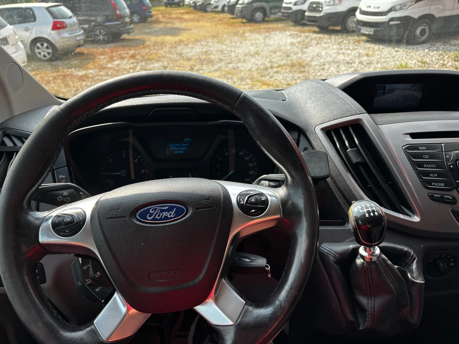 Ford Transit 2.2 155кс КАМЕРА КЛИМА, снимка 8 - Бусове и автобуси - 55791259