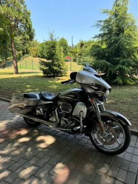     Harley-Davidson CVO STREET GLIDE 110CVO