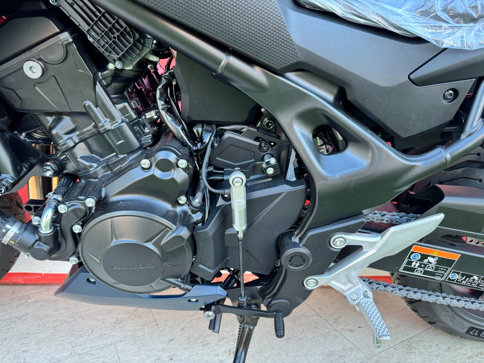 Honda Hornet CB750 e-clutch 2026 2�. ��������  NEW | Mobile.bg � ����������� 13