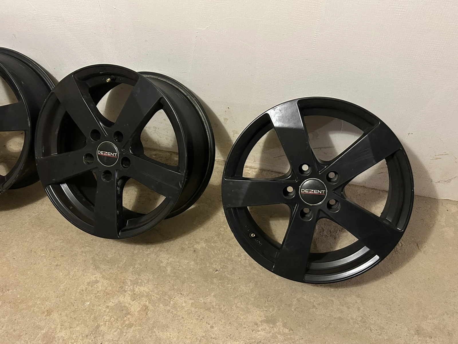 ������ | Mobile.bg � ����������� 4