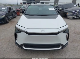 Toyota bZ4X Limited, снимка 12