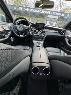 Mercedes-Benz C 300, снимка 5