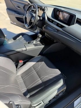 Lexus ES 300 h Facelift Executive - 36500 € / 71387.79 лв. - 65496186 6