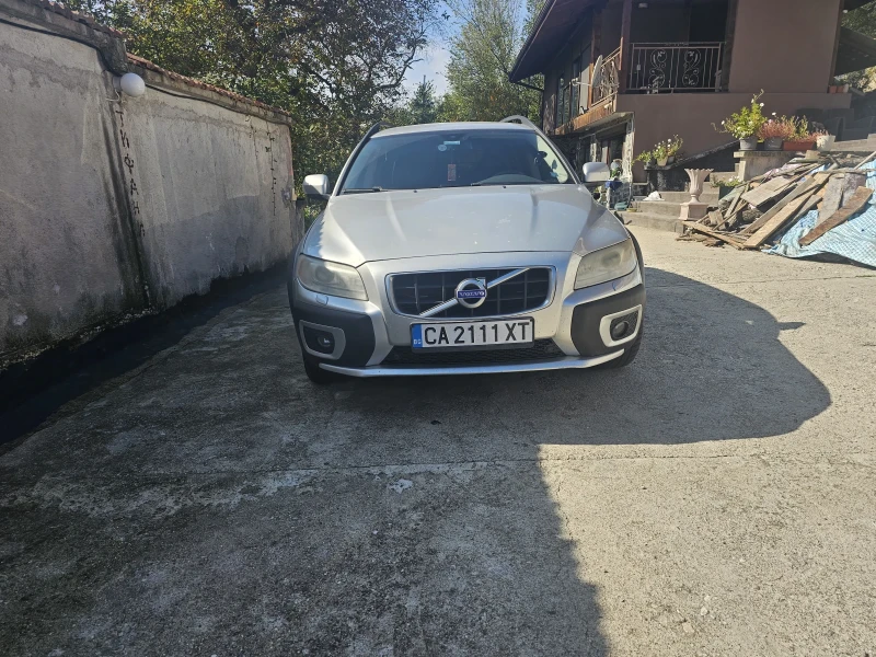 Volvo Xc70, снимка 10 - Автомобили и джипове - 47643118