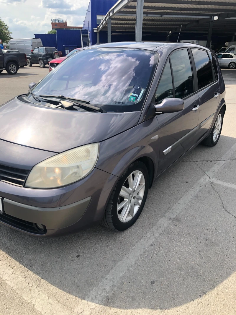 Renault Scenic 2.0, снимка 2 - Автомобили и джипове - 48008001