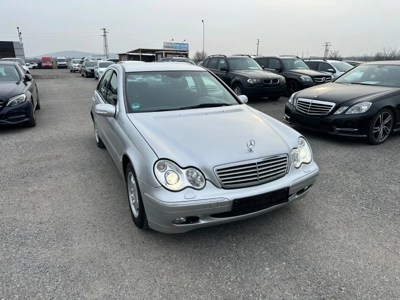 Mercedes-Benz C 200 АВТОМАТИК, снимка 3 - Автомобили и джипове - 49305050