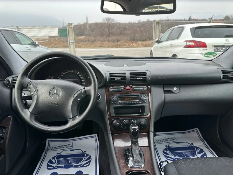 Mercedes-Benz C 200 АВТОМАТИК, снимка 14 - Автомобили и джипове - 49305050