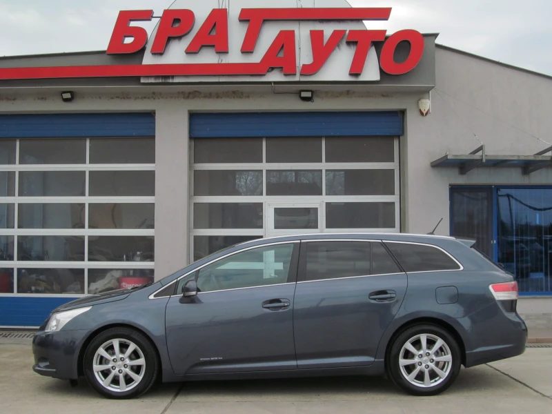 Toyota Avensis 2.0D4D, снимка 6 - Автомобили и джипове - 49761345