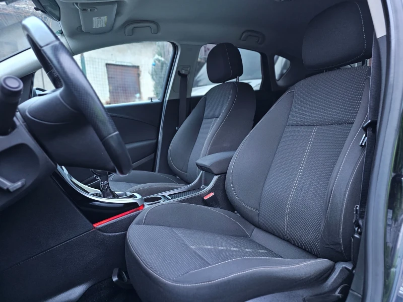 Opel Astra 1.7CDTI 110hp COSMO , снимка 10 - Автомобили и джипове - 51534601