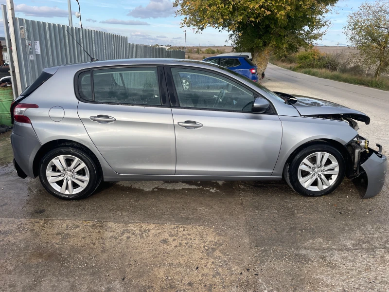 Peugeot 308 1.6 Blue HDI, снимка 3 - Автомобили и джипове - 51869238