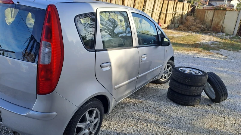 Mitsubishi Colt 1.3...i, снимка 5 - Автомобили и джипове - 52345682