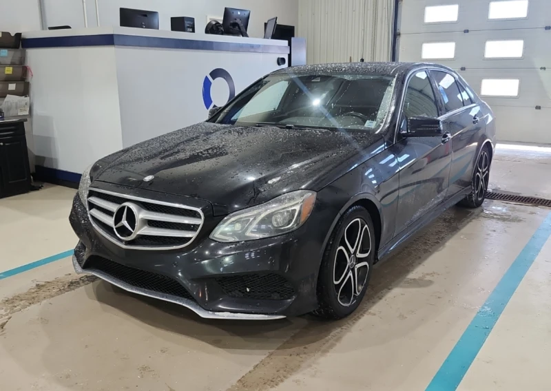 Mercedes-Benz E 400 видео на двигателя