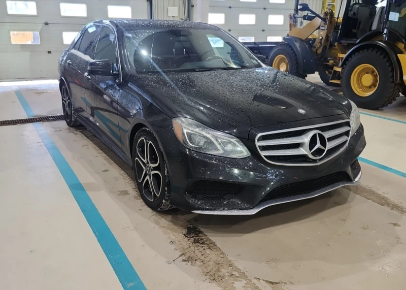 Mercedes-Benz E 400 видео на двигателя, снимка 2 - Автомобили и джипове - 52666880