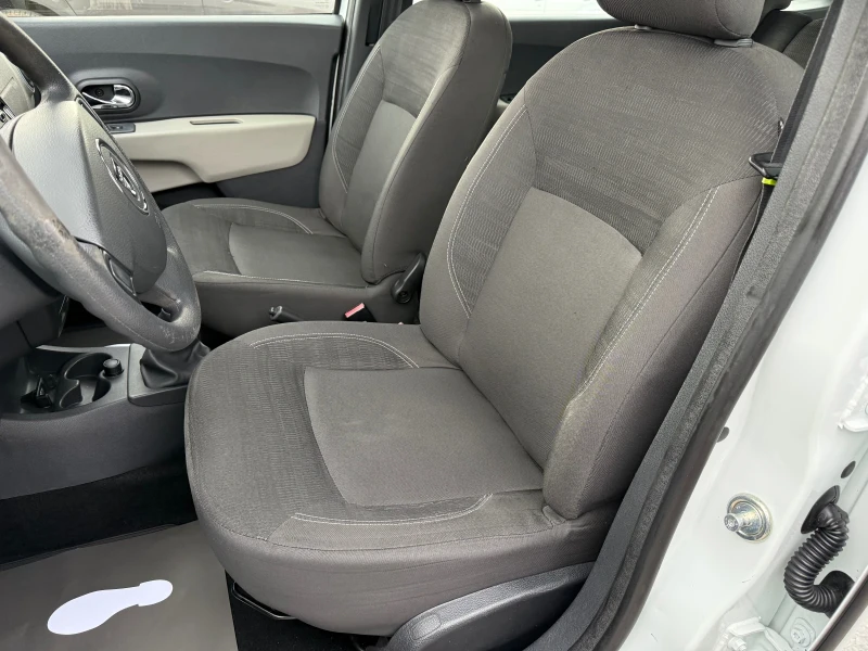 Dacia Lodgy 1.5dCI 7-МЕСТА/РЕГИСТРИРАН/ОБСЛУЖЕН, снимка 7 - Автомобили и джипове - 52798531