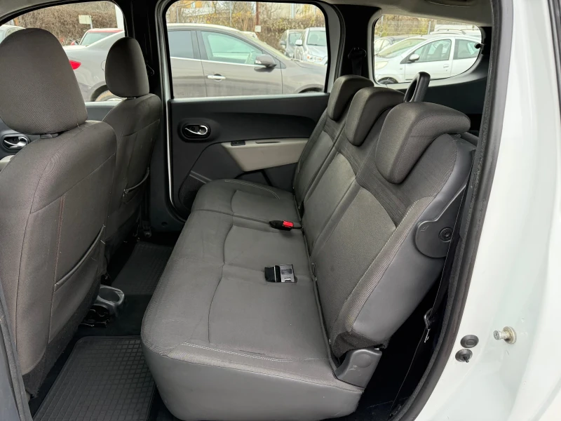 Dacia Lodgy 1.5dCI 7-МЕСТА/РЕГИСТРИРАН/ОБСЛУЖЕН, снимка 8 - Автомобили и джипове - 52798531