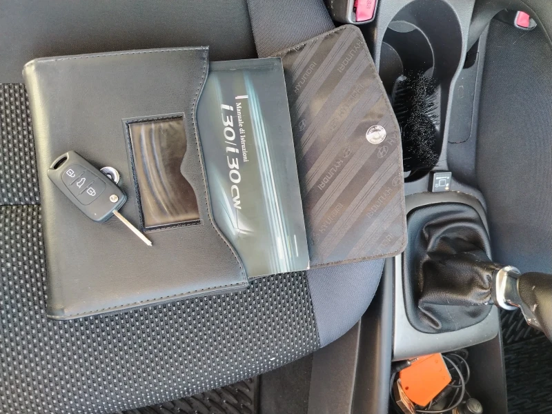 Hyundai I30 1.4 16v, снимка 13 - Автомобили и джипове - 52943835