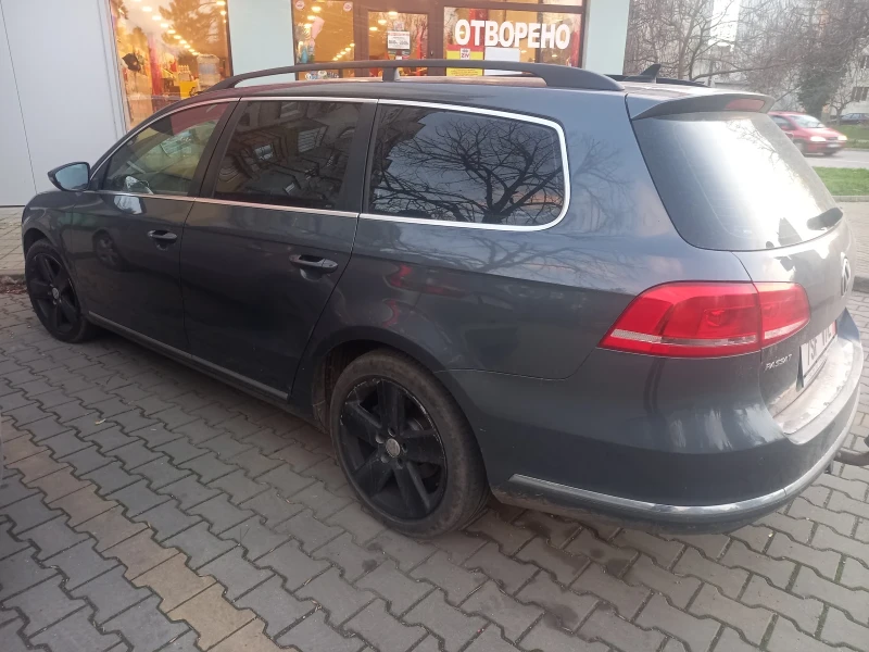VW Passat 1.6, снимка 5 - Автомобили и джипове - 53013335