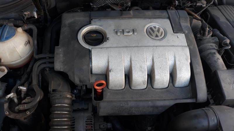 VW Passat 2.0  4 motion , снимка 2 - Автомобили и джипове - 46473461