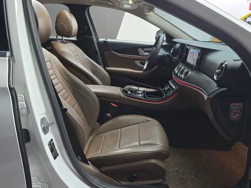 Mercedes-Benz E 220 CDI Avantgarde - изображение 10