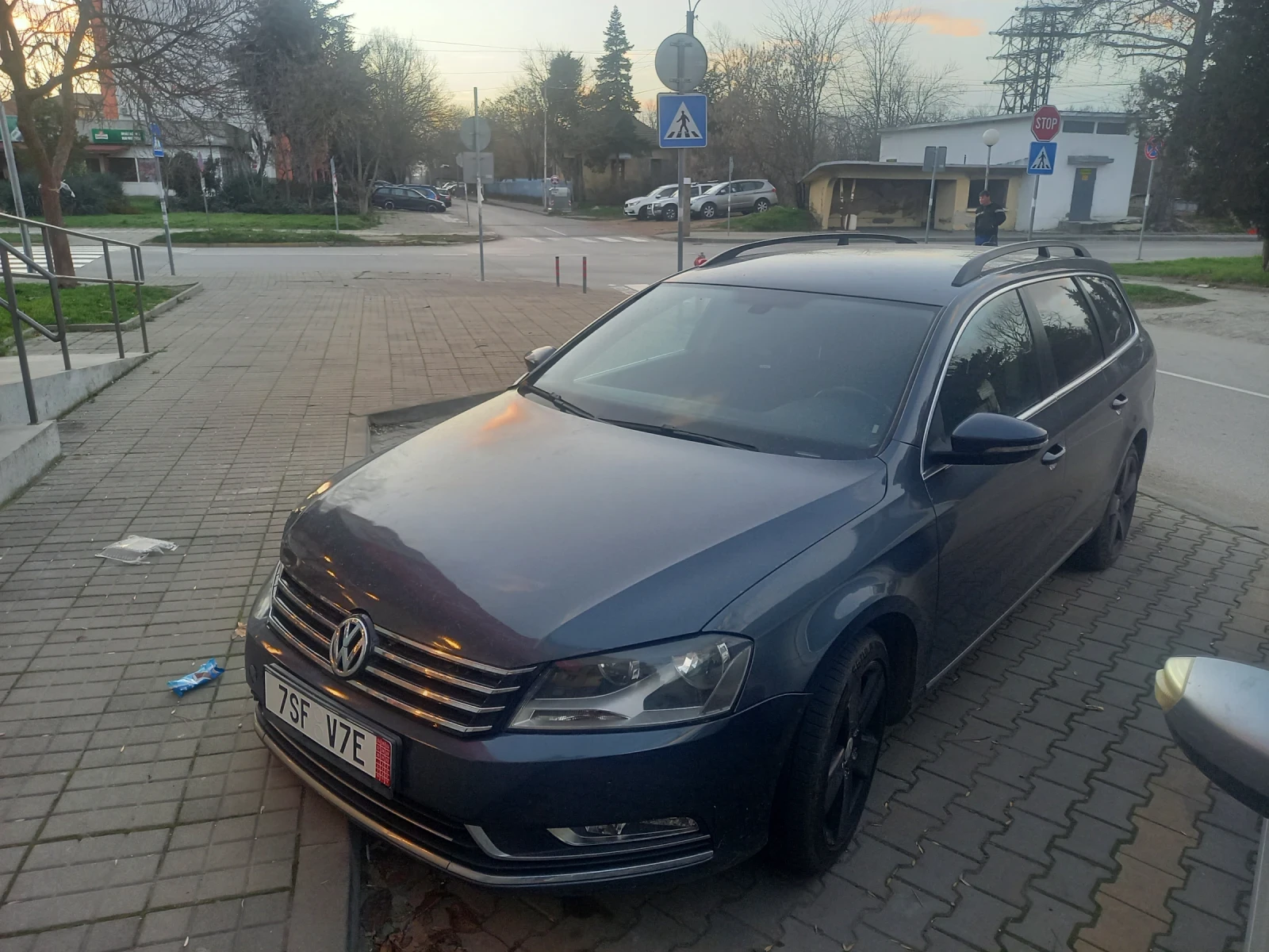 VW Passat 1.6, снимка 1