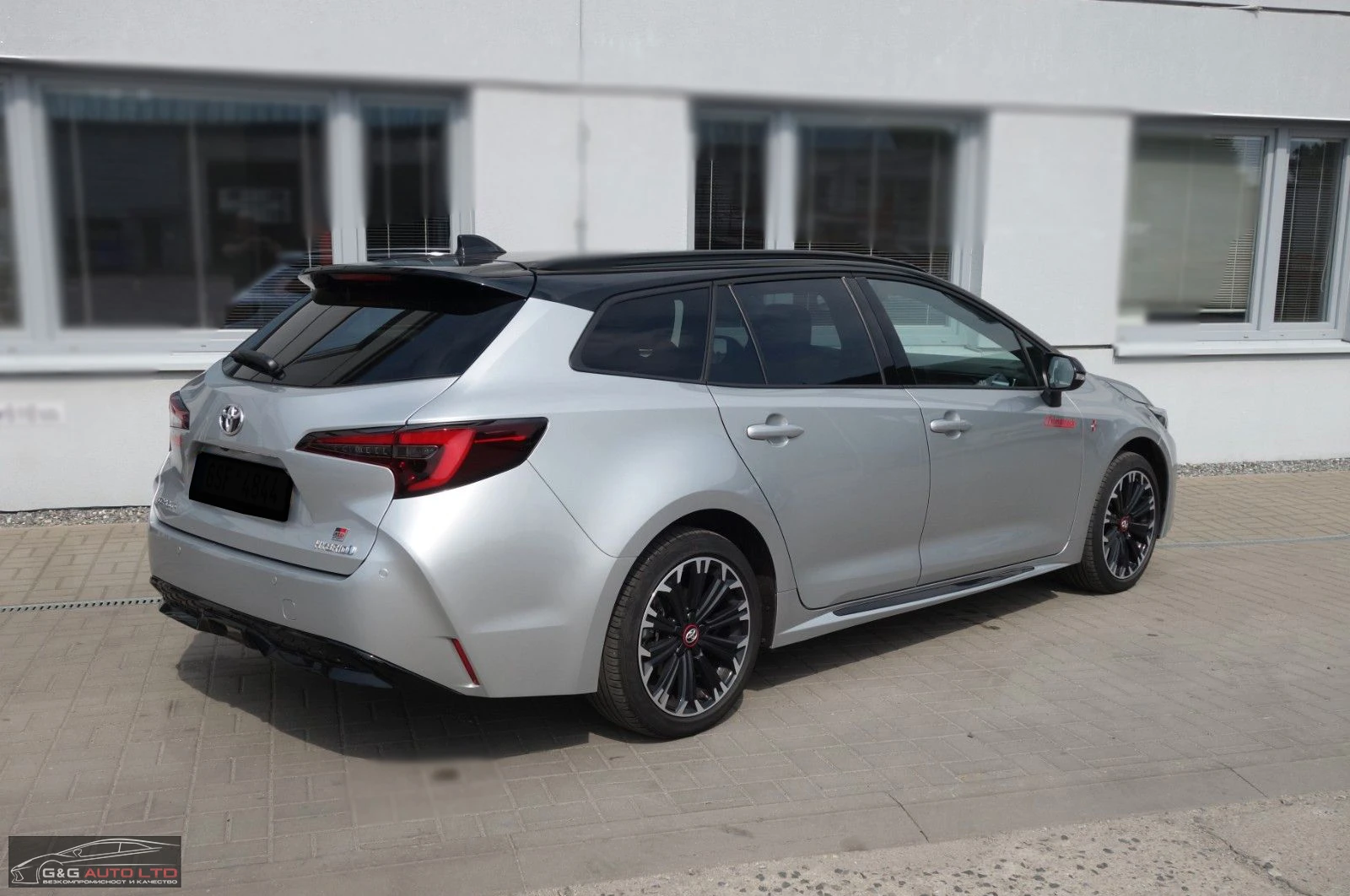 Toyota Corolla 2.0 HYBRID/197HP/GR SPORT/360CAM/NAVI/828a - изображение 3