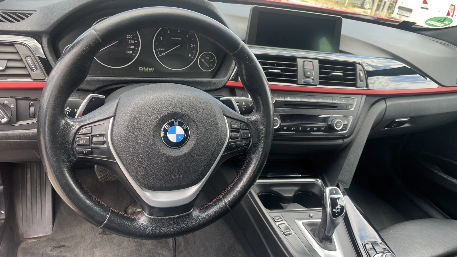 BMW 330 d xDrive Sport Line - изображение 8