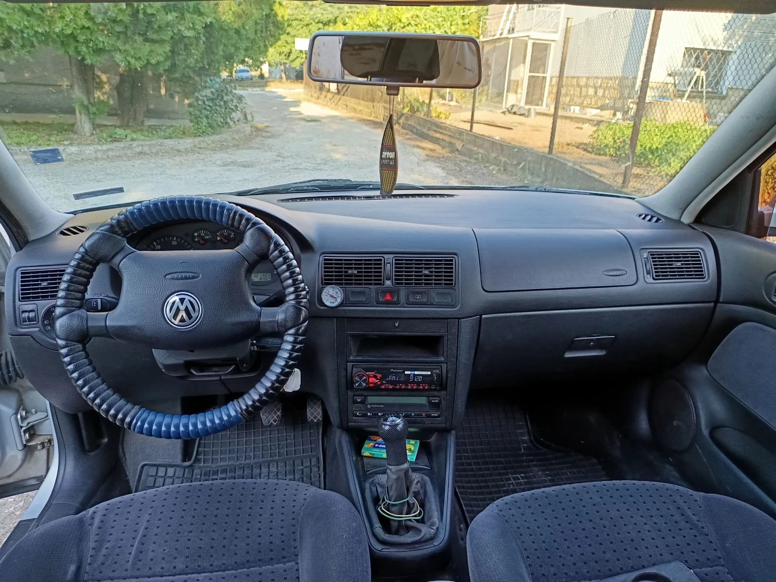 VW Golf  - изображение 6