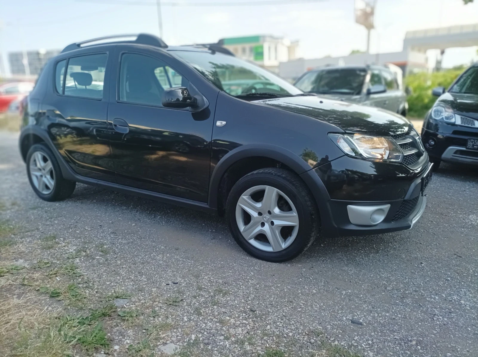 Dacia Sandero * * STEPWAY* * 1.5DCI-90* * NAVI* * 5B* *  - изображение 6
