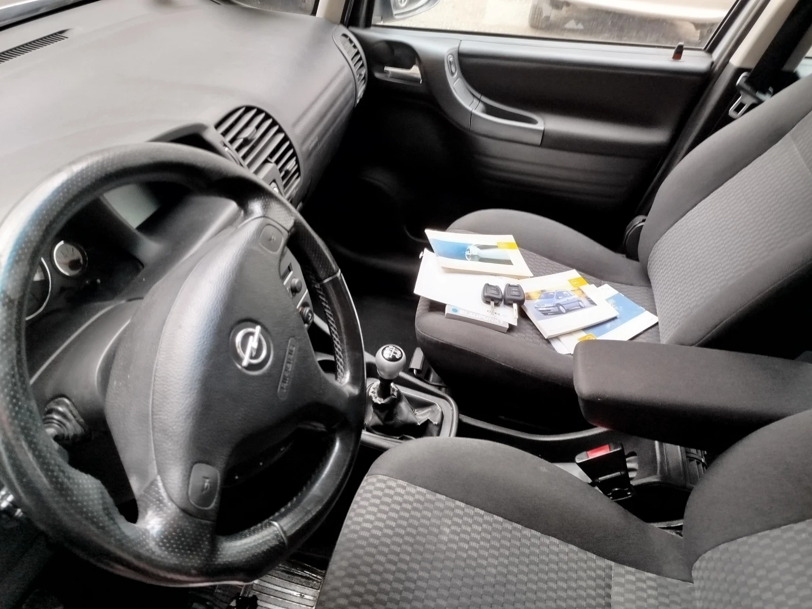 Opel Zafira OPC - изображение 6