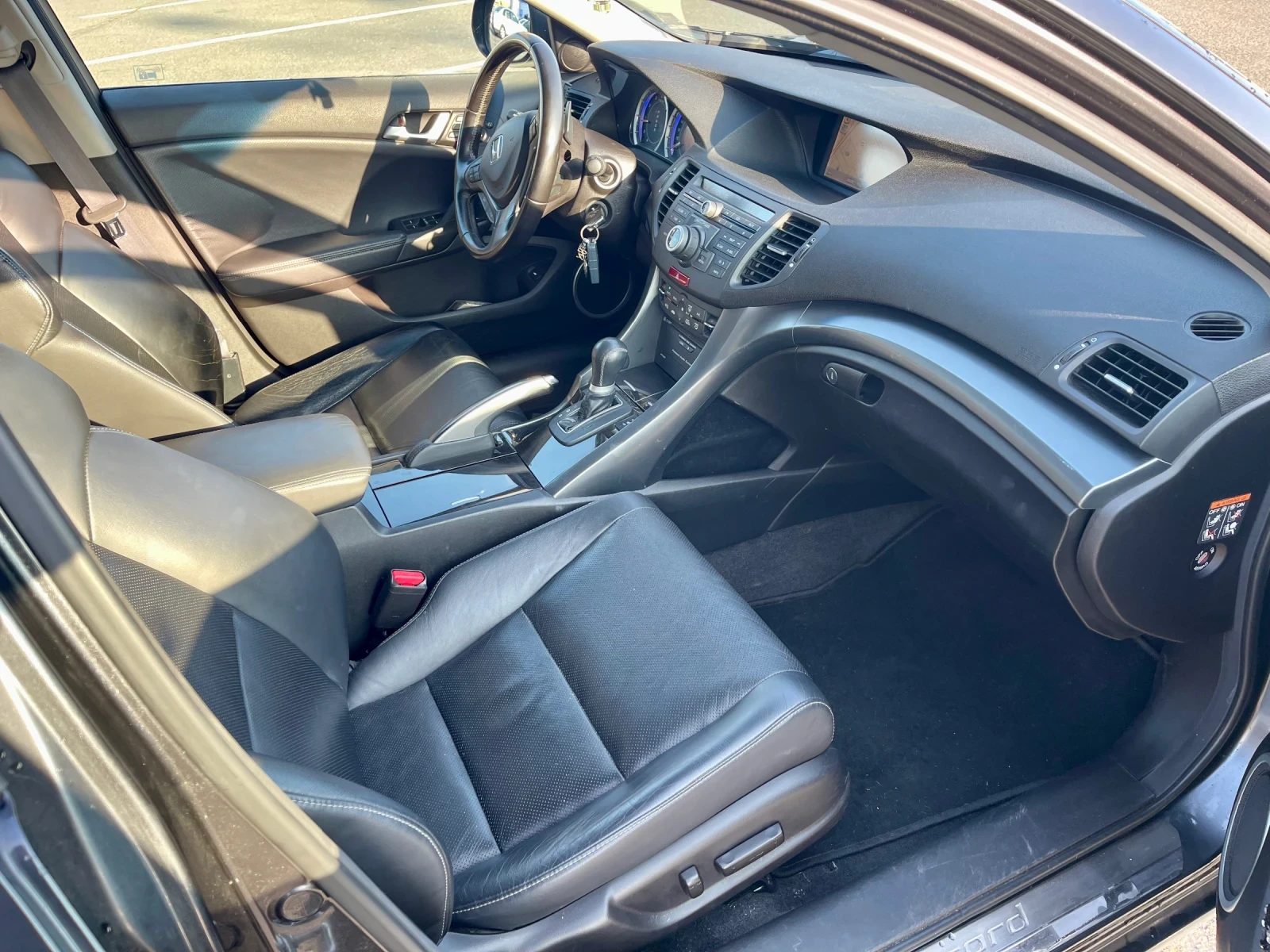 Honda Accord I-DTEC FACELIFT EXECUTIVE  - изображение 7