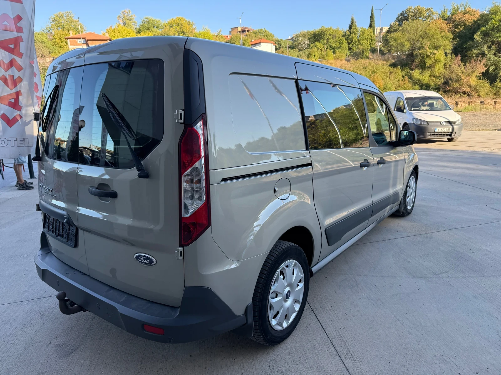 Ford Connect Автоматик/Климатик/Камера/Навигация/Подгрев - изображение 6