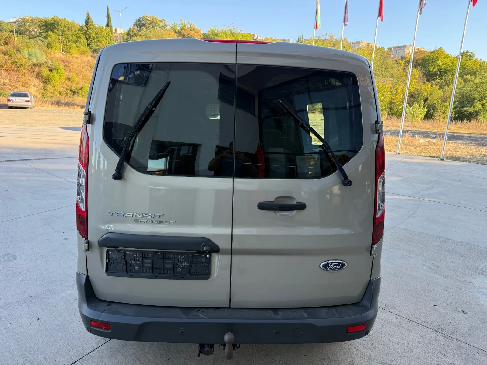 Ford Connect Автоматик/Климатик/Камера/Навигация/Подгрев - изображение 5