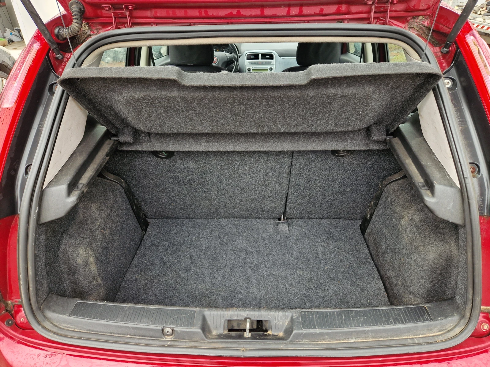Fiat Punto 1.3m.jet, 90кс, 6ск, 10г, 5вр.Италия  | Mobile.bg — изображение 13