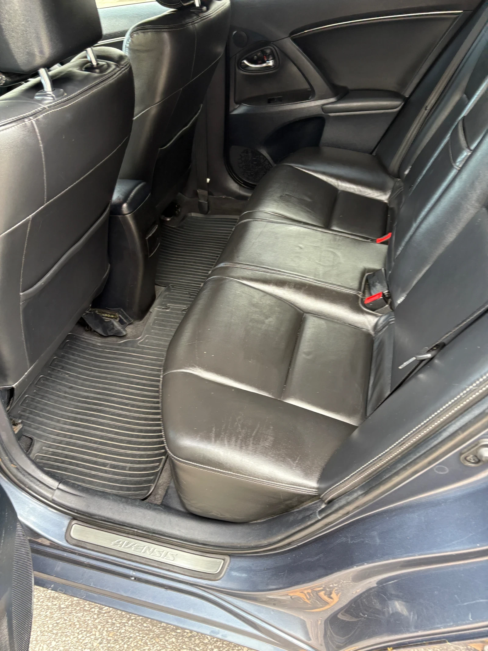 Toyota Avensis 2.0D.126 kc | Mobile.bg   12