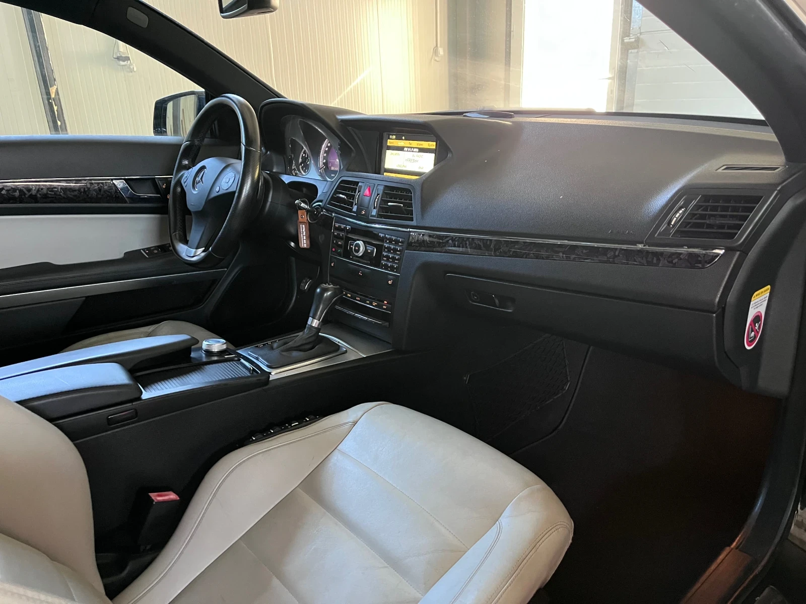 Mercedes-Benz E 220 AMG pack - изображение 9