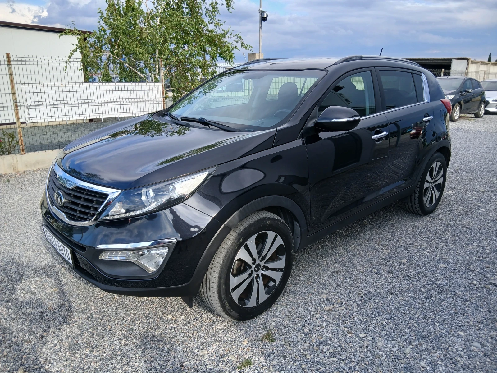 Kia Sportage КАТО НОВ/НАВИ/КАМЕРА, снимка 8 - Автомобили и джипове - 53697286