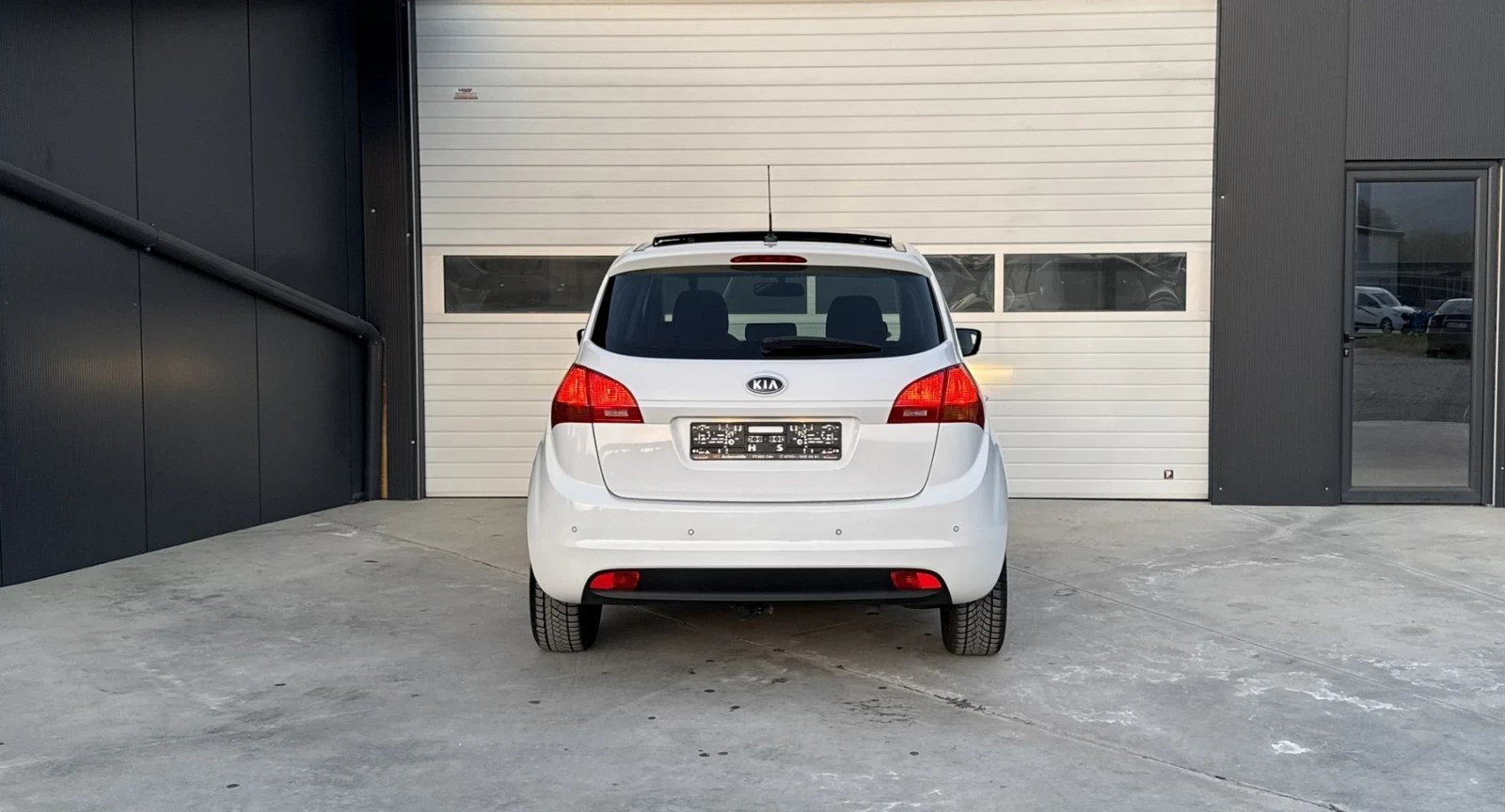 Kia Venga, снимка 5 - Автомобили и джипове - 53827642