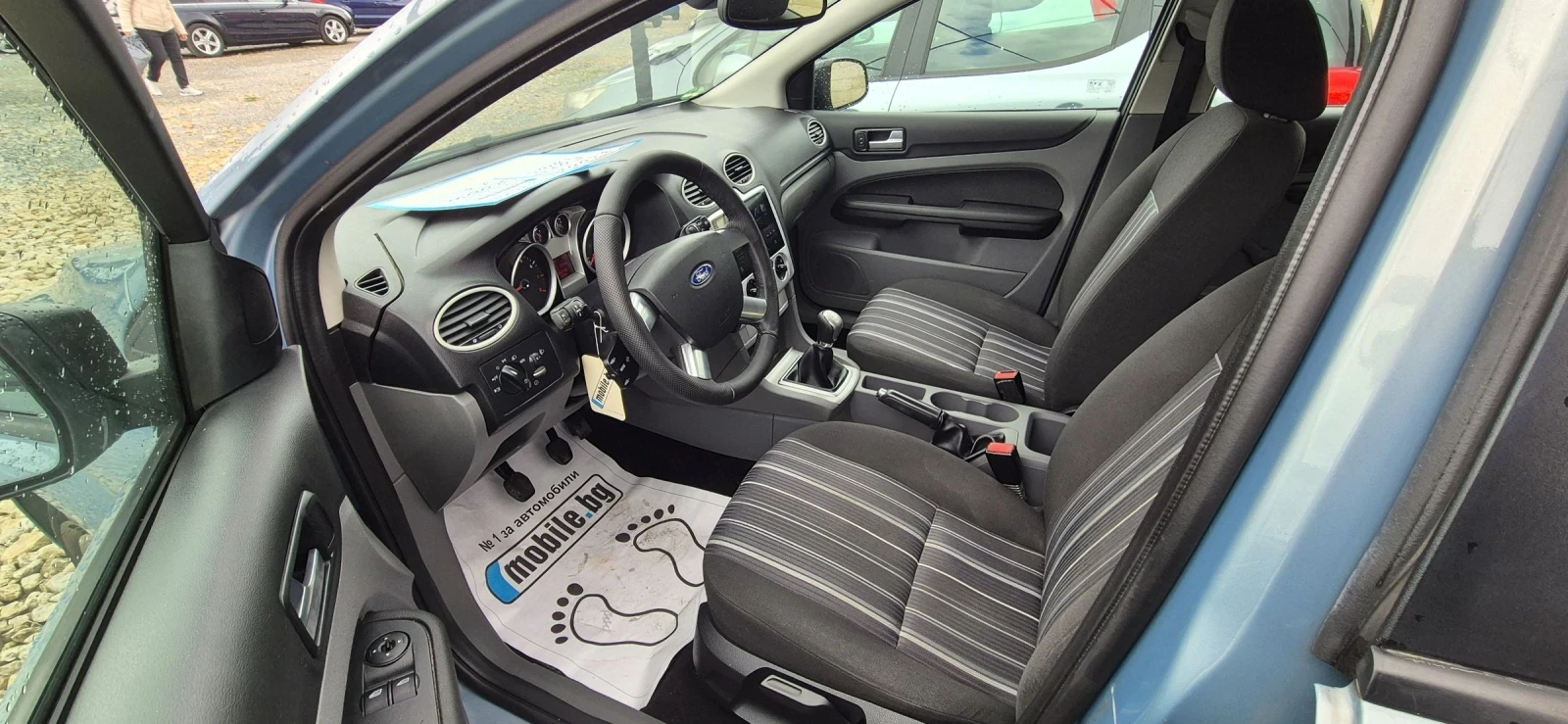 Ford Focus 1.6 NAVI, снимка 11 - Автомобили и джипове - 53952692