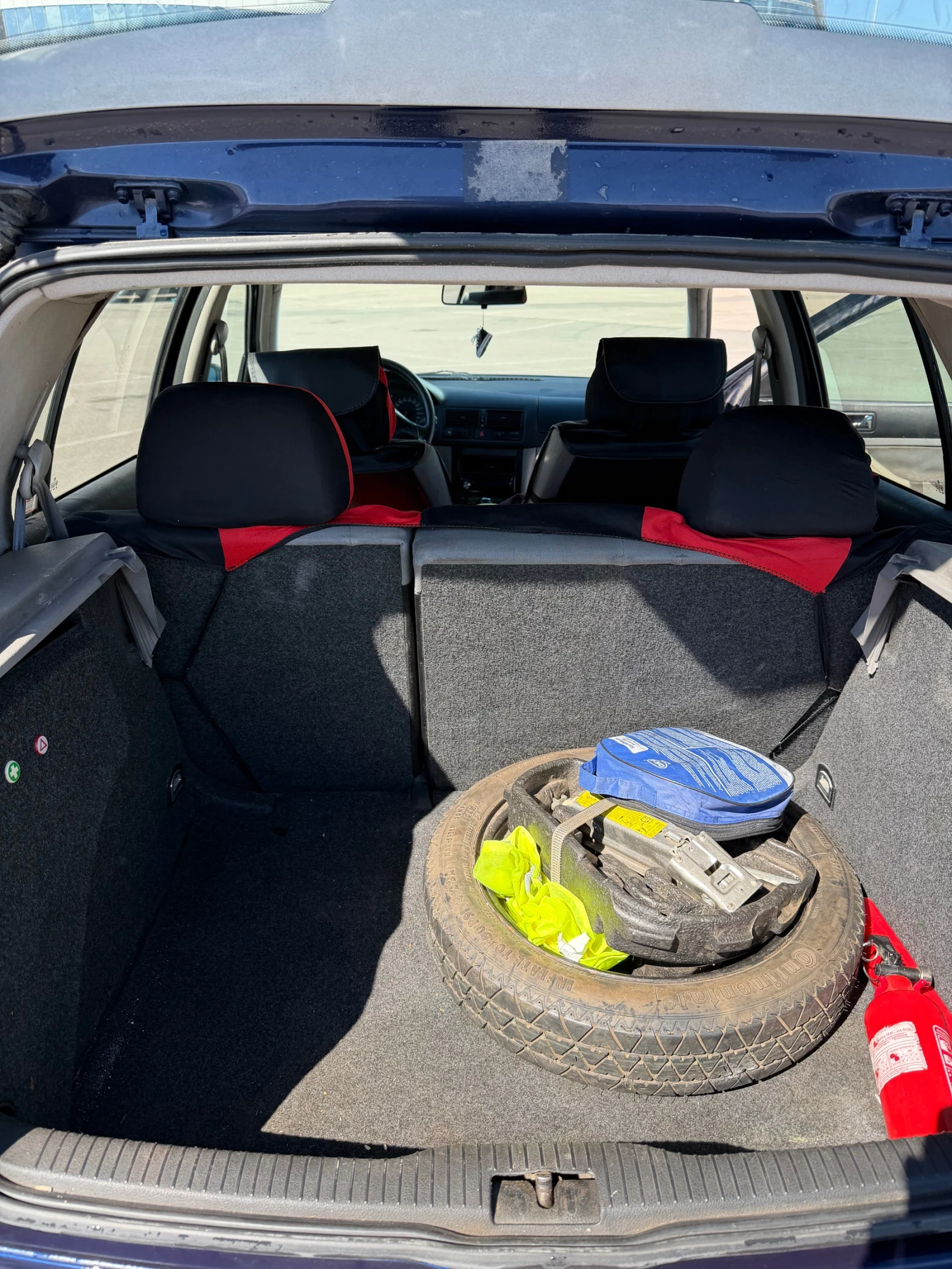 VW Golf 1.8 LPG, снимка 6 - Автомобили и джипове - 53958912