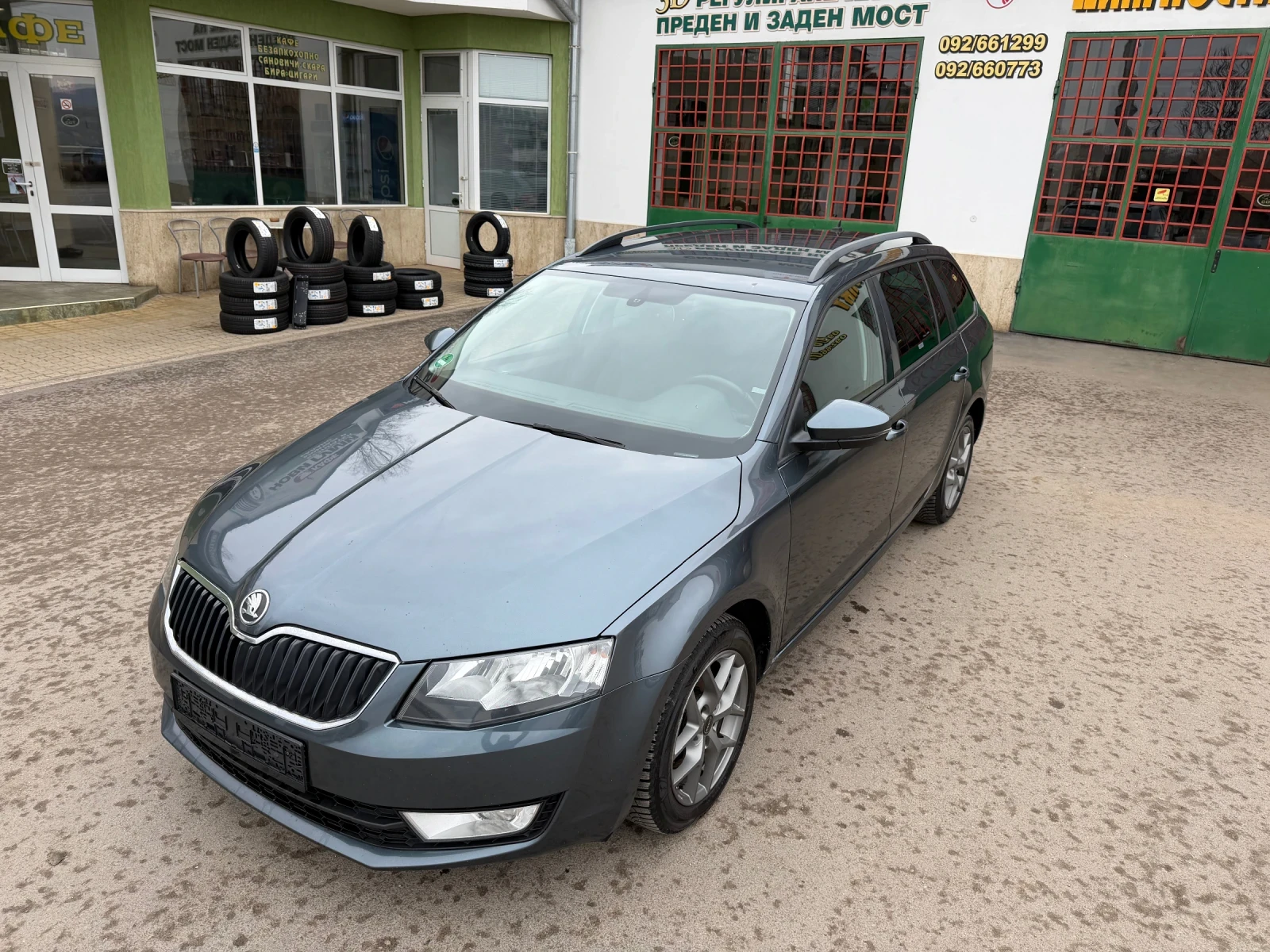 Skoda Octavia 2.0TDI* 150кс* Navi* ТОП СЪСТОЯНИЕ!, снимка 7 - Автомобили и джипове - 54216313