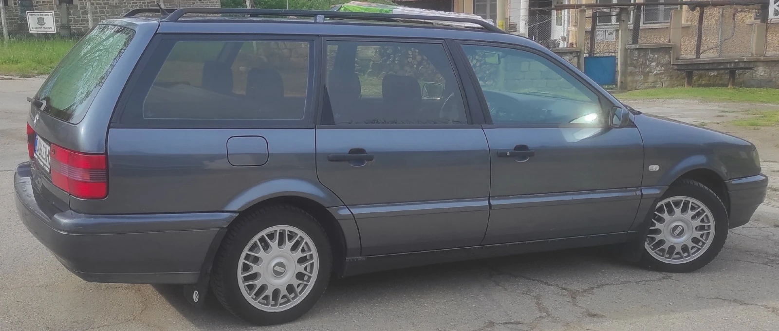 VW Passat B4, снимка 2 - Автомобили и джипове - 54267917