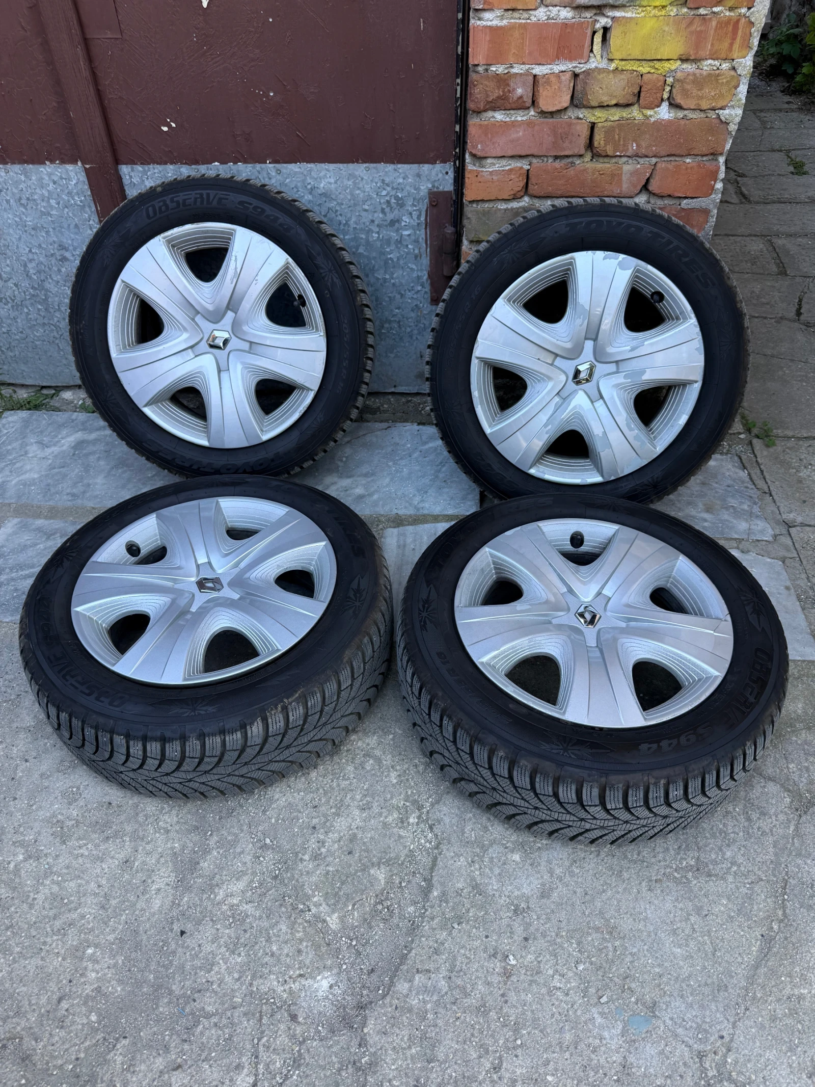 Renault Clio, снимка 14 - Автомобили и джипове - 54321242