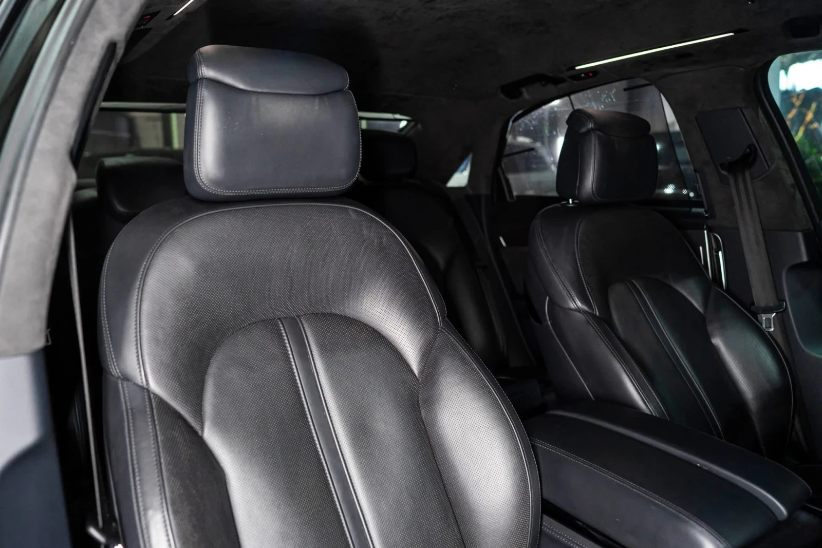 Audi S8 PLUS 780HP MATRIX CARBON B&O ЛИЗИНГ 100% , снимка 14 - Автомобили и джипове - 55160474