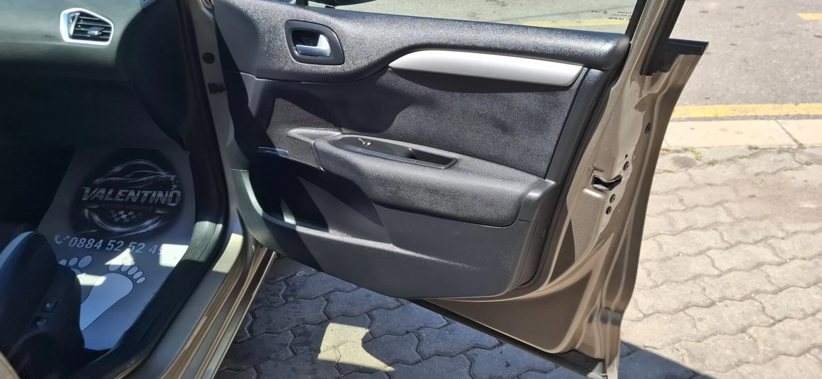 Citroen C4 1.4 VTI 95  Кожен сАлоН С Масаж, снимка 6 - Автомобили и джипове - 55185516