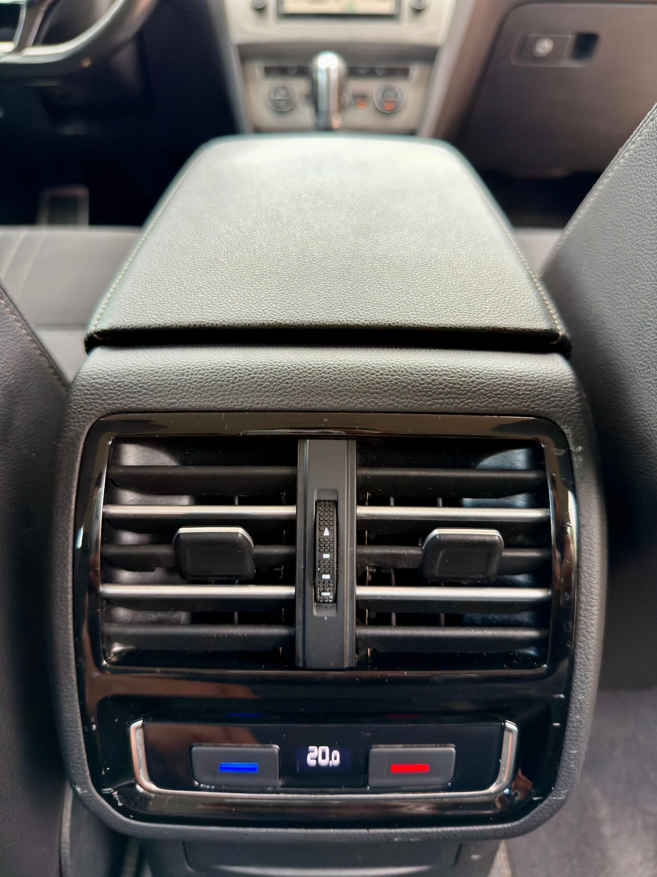 VW Alltrack Passat ALLTRACK 2.0TDI DSG ГЕРМАНИЯ, снимка 17 - Автомобили и джипове - 55213530