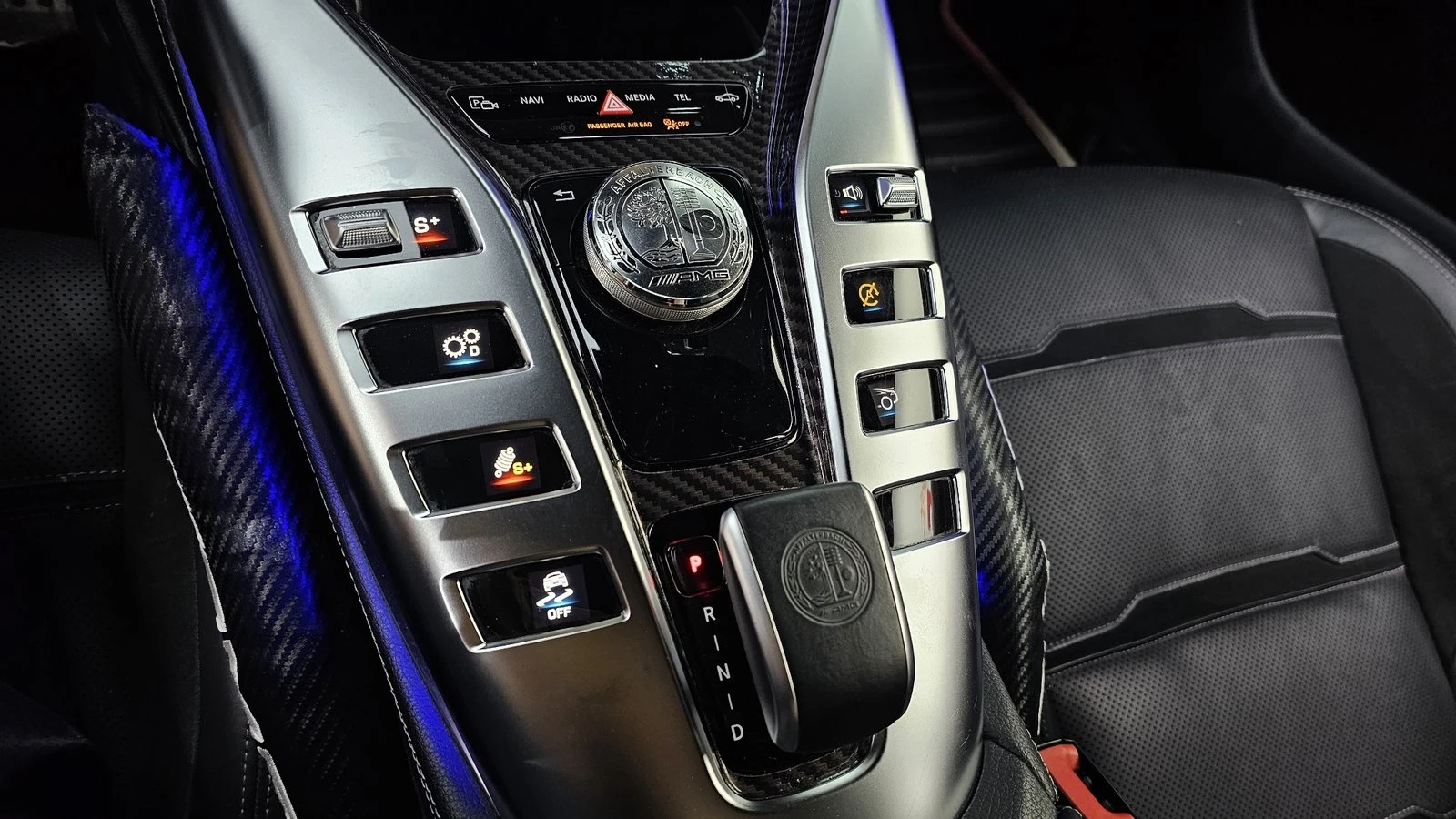 Mercedes-Benz AMG GT 43* HUD* 360* ������� �����* ��. ��������* ������  | Mobile.bg � ����������� 9