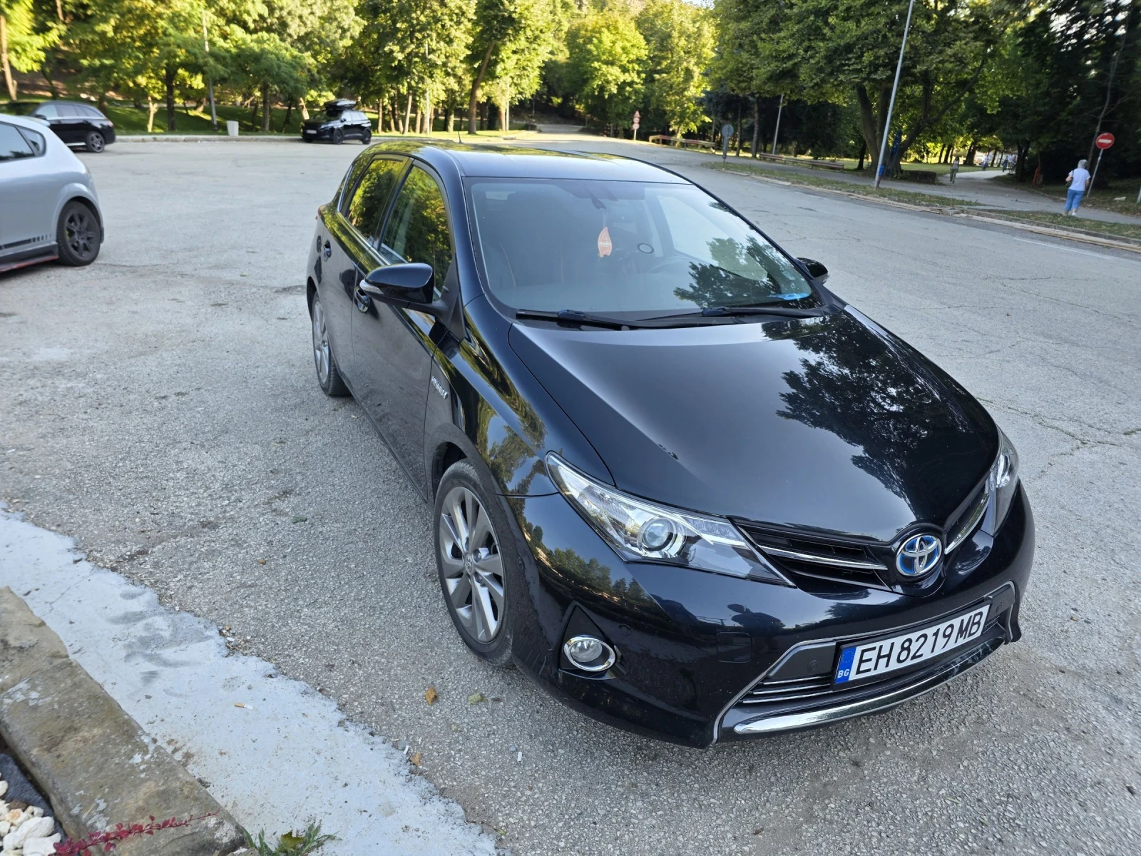 Toyota Auris Auris ������� 1.8 ������ | Mobile.bg � ����������� 4
