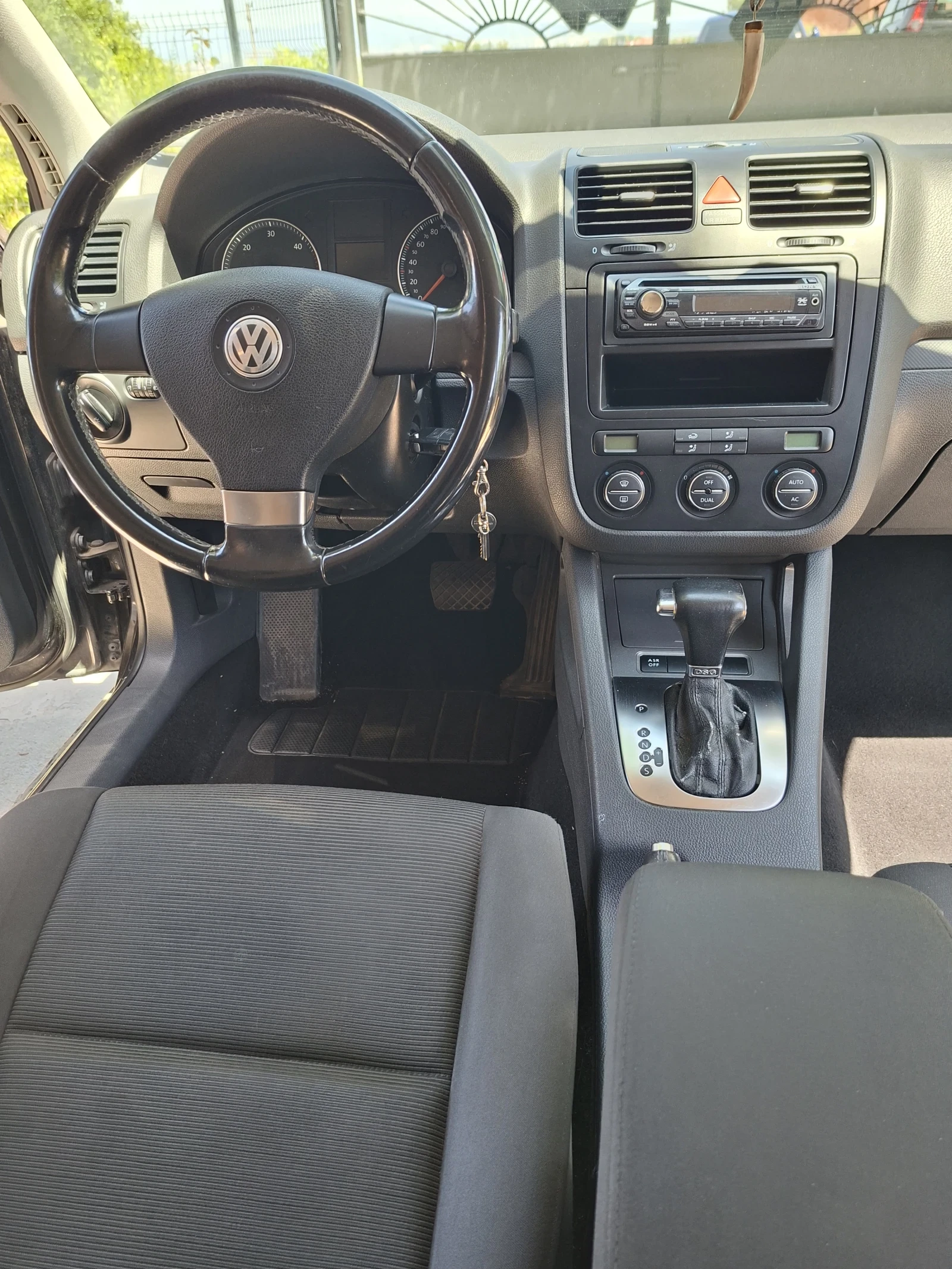 VW Golf, снимка 2 - Автомобили и джипове - 55423703